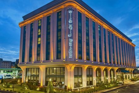 Hotel Elite World Van